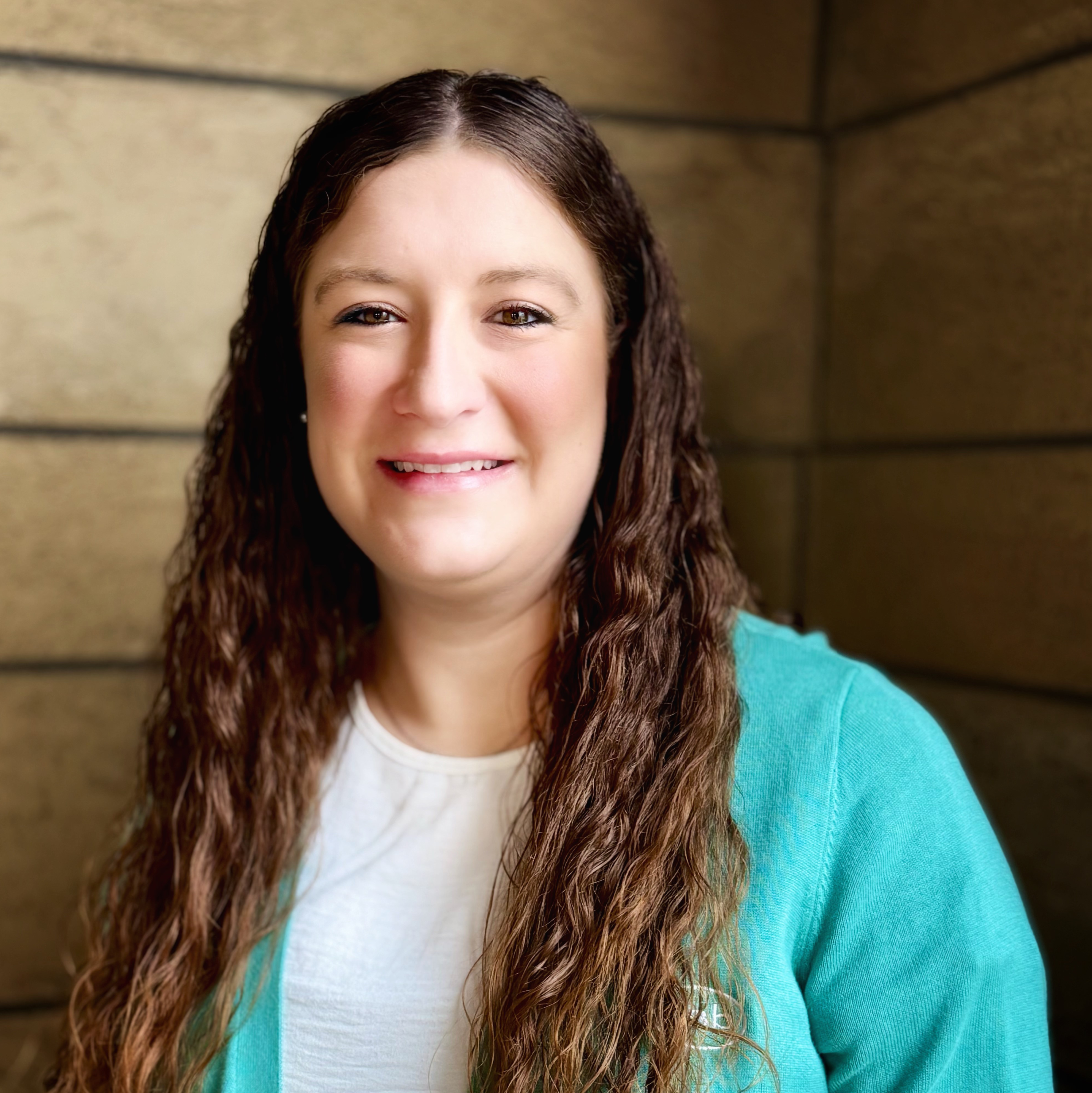 Krista Housewright, Consumer Lender